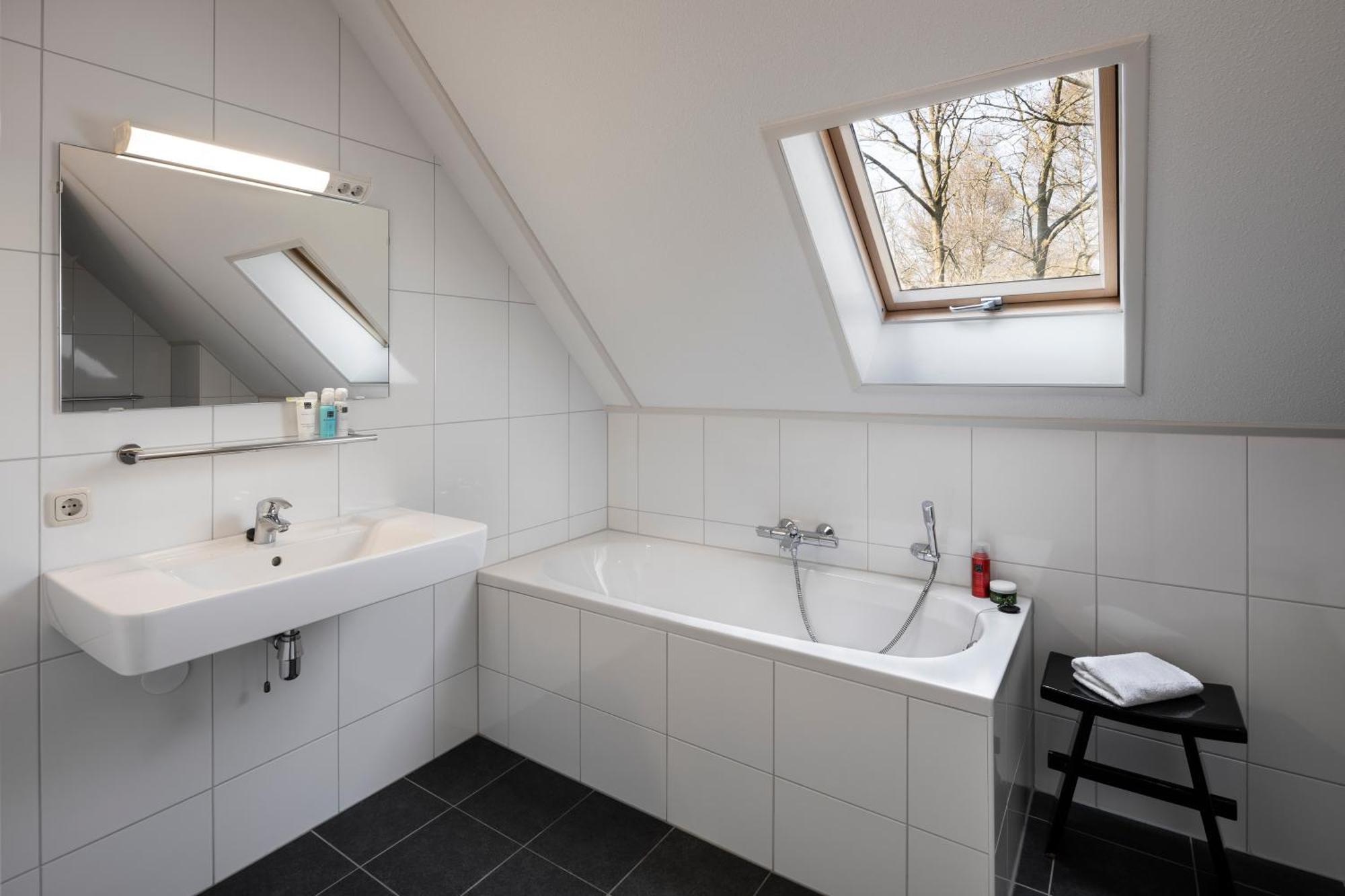Summio Buitenplaats De Marke Van Ruinen Ruang foto